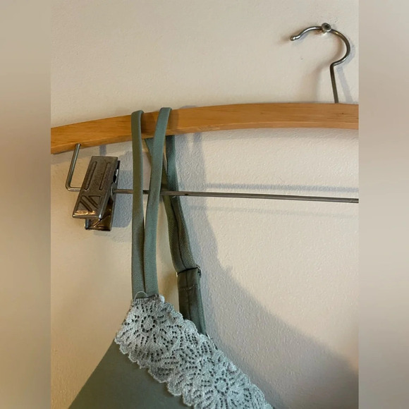 Aerie Sage Green Lacey Padded Bra with No Underwire - Picture 2 of 4